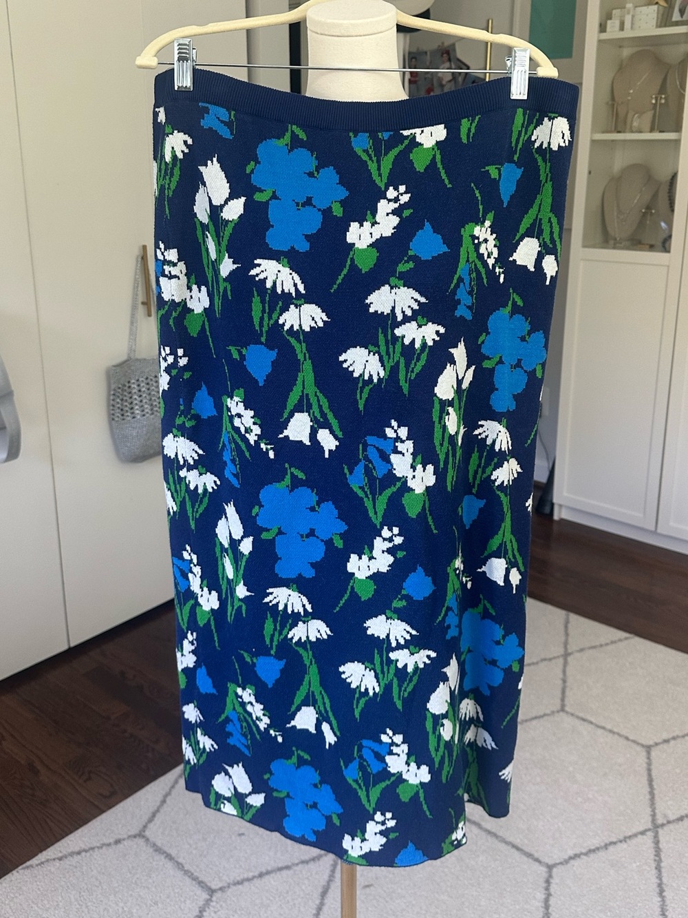 Like New Kate Spade New York x Target: 2 pieces sweater & skirt - Picture 6 of 11